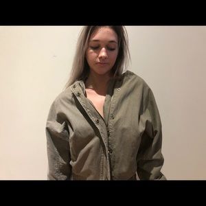 URBAN OUTFITTER GREEN CROP ARMY JACKET